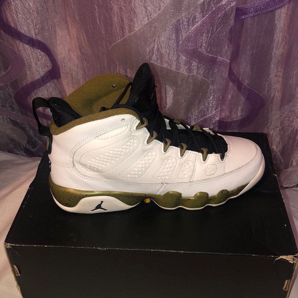 Air Jordan 9 retro BG